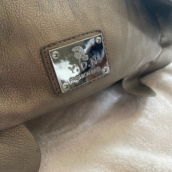 YDN purse - Picture 6 of 6